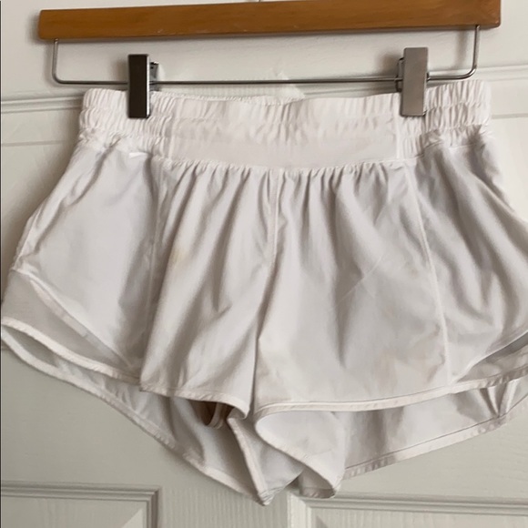 lululemon athletica Pants - Lululemon Hotta hot. 2.5 length